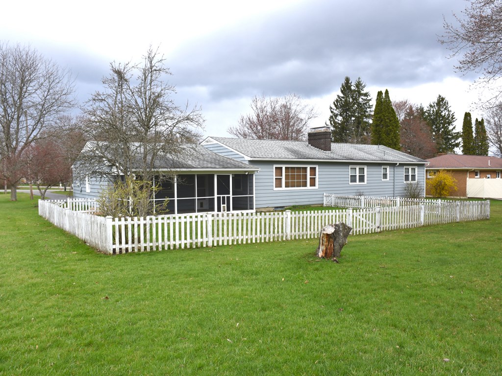 14746 N. Main Street Ext, Meadville, Pennsylvania image 5