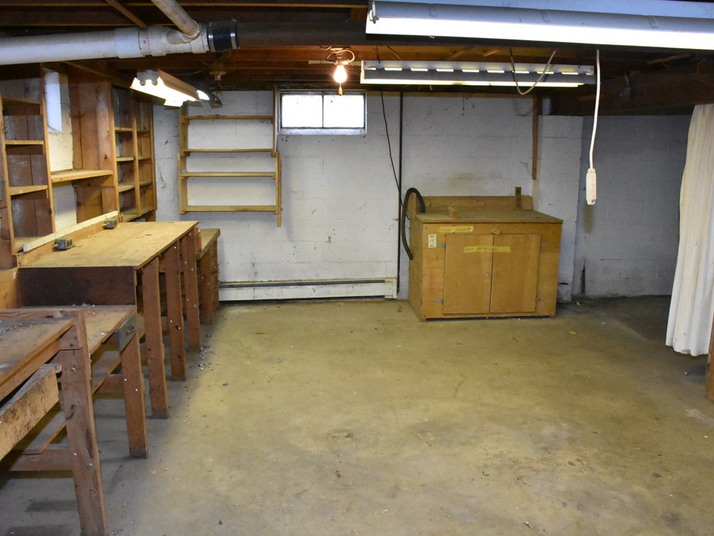 14746 N. Main Street Ext, Meadville, Pennsylvania image 37
