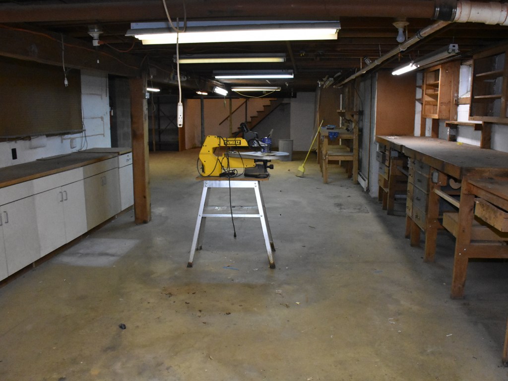 14746 N. Main Street Ext, Meadville, Pennsylvania image 36