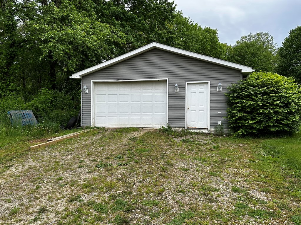10716 County Line Rd, Greenville, Pennsylvania image 34