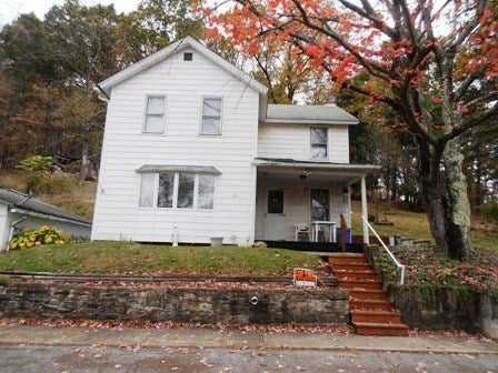 Photo for 20 Upper Seldon Ave.