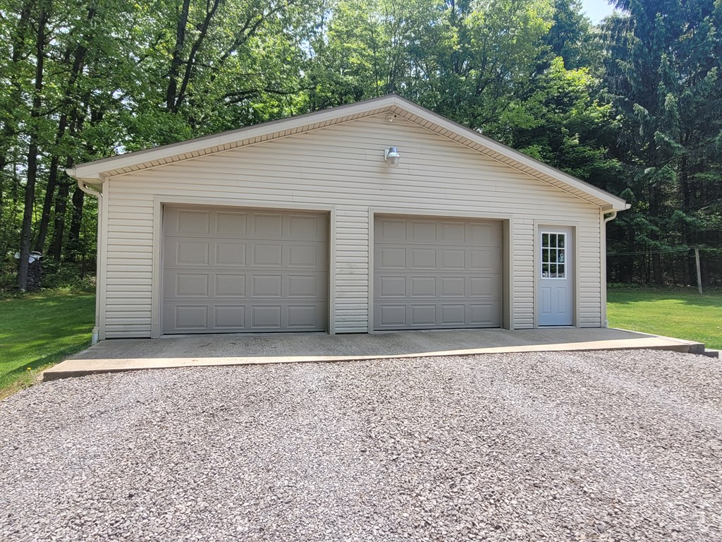 953 Gibson Hill Road, Oil City, Pennsylvania image 8