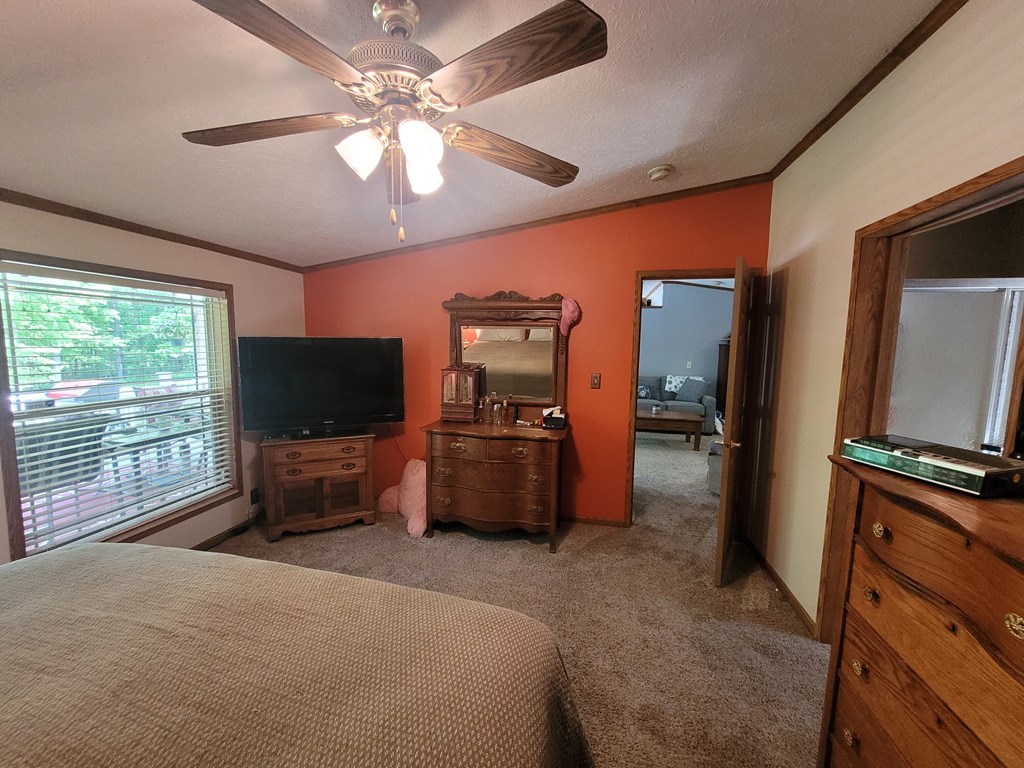 953 Gibson Hill Road, Oil City, Pennsylvania image 23