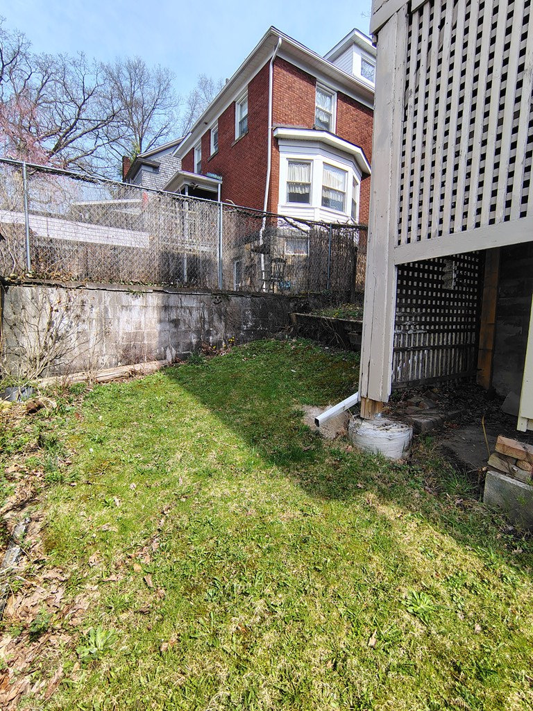 506 W 3rd St, Oil City, Pennsylvania image 5