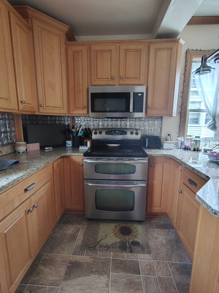 506 W 3rd St, Oil City, Pennsylvania image 22
