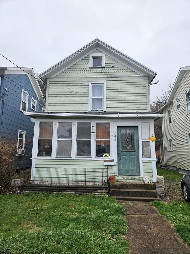 342 Pacific St, Franklin, Pennsylvania image 1