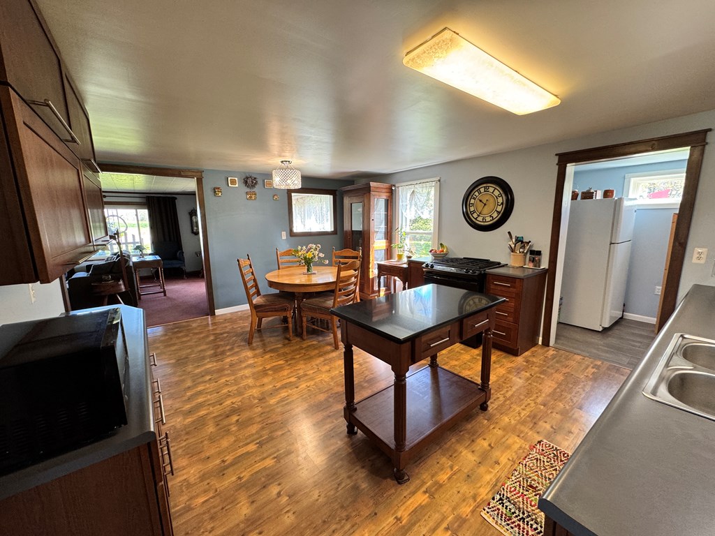 2404 Pa-208, Knox, Pennsylvania image 32