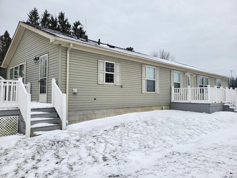 Homes For Sale - 252 Lawsonham St<br/> Clarion County, Rimersburg, PA 16248