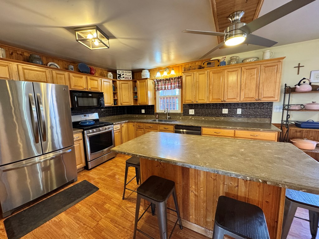 10 Crestview Dr, Oil City, Pennsylvania image 24
