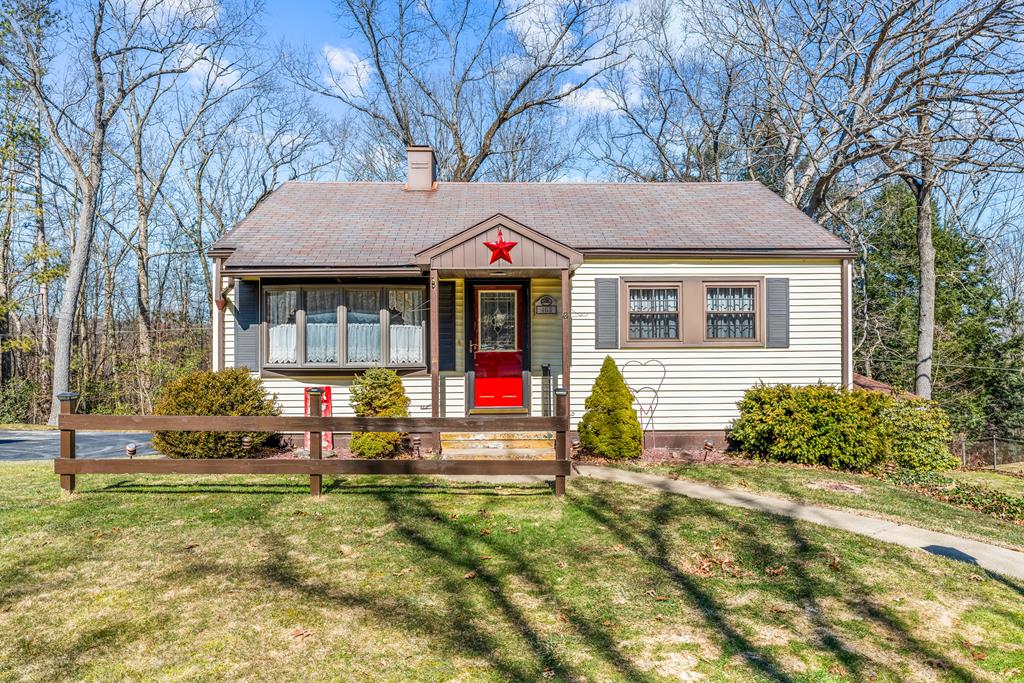 463 Wendy Way, Franklin, Pennsylvania image 1