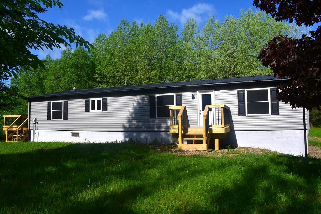 285 Swamp Road, Utica, Pennsylvania image 2