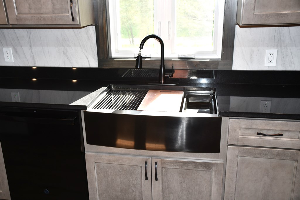 285 Swamp Road, Utica, Pennsylvania image 19