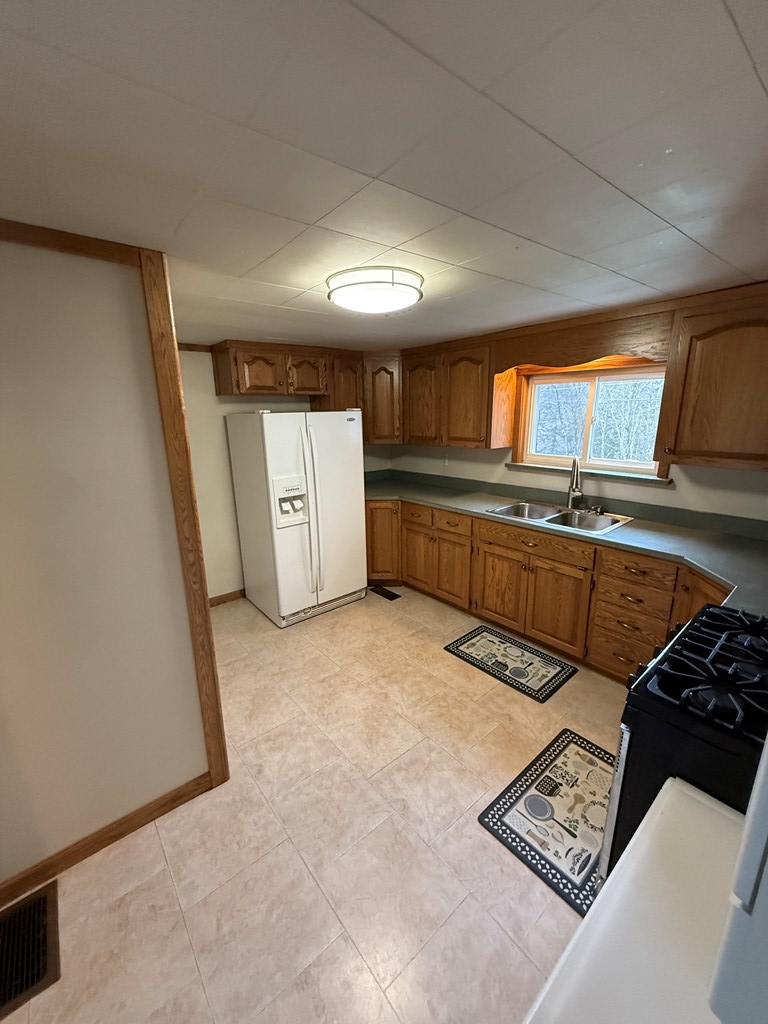 1006 Walnut St, Reno, Pennsylvania image 8