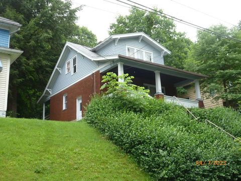 137 Cedar Avenue, Oil City, PA 16301 - MLS#: 158083