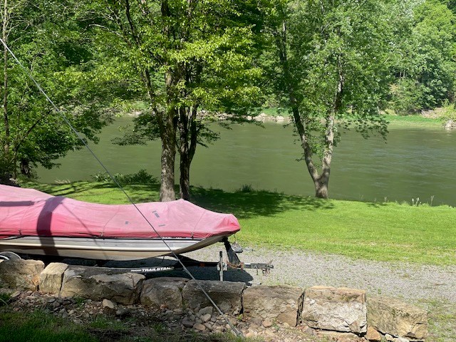 * *, Parker, Pennsylvania image 2