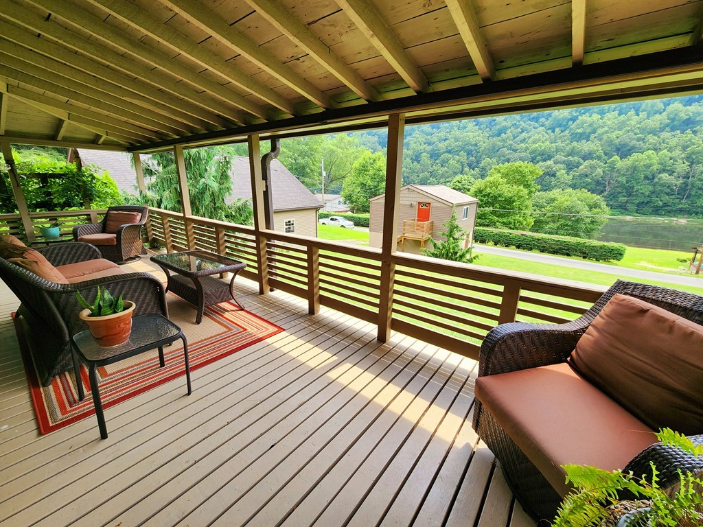 279 Ahrensville Rd, Oil City, Pennsylvania image 11