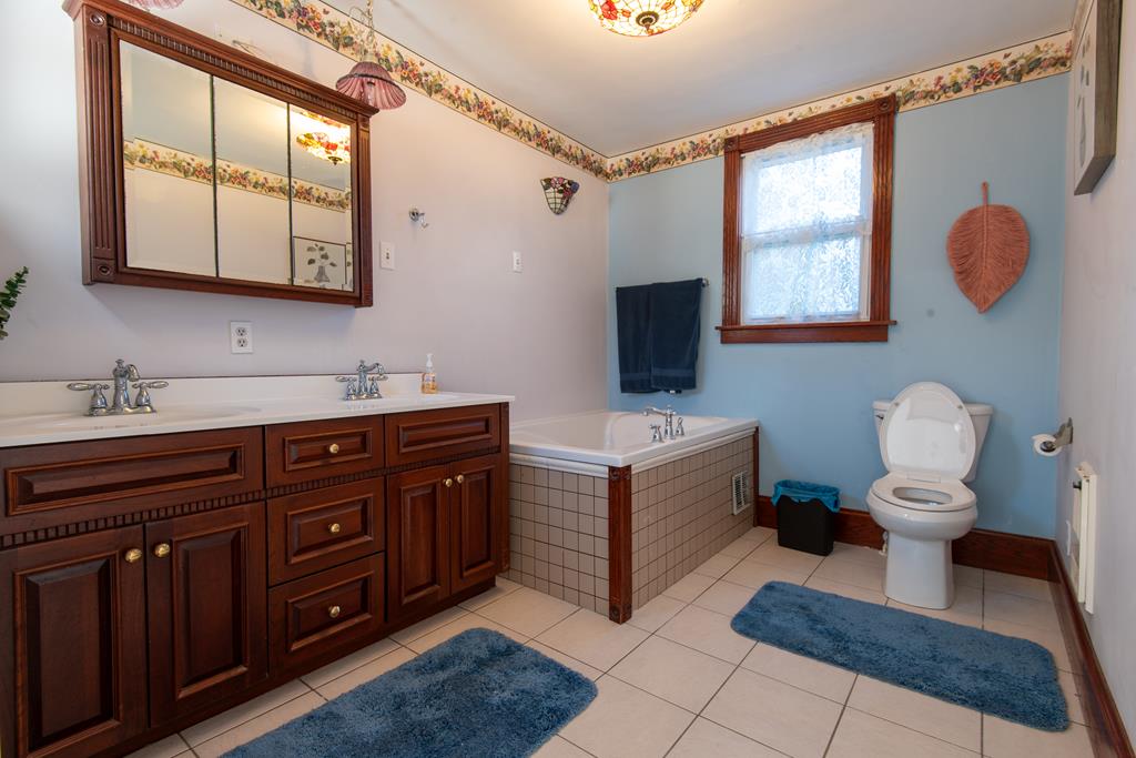 526 12th Street, Franklin, Pennsylvania image 37