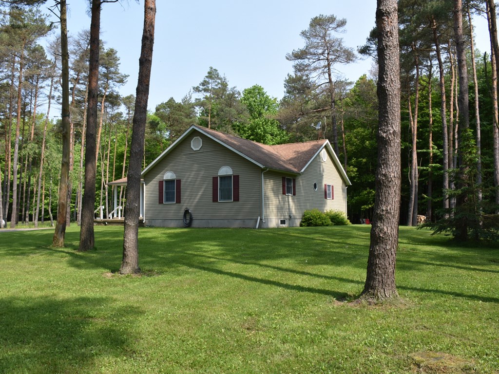 16947 Lynn Road, Saegertown, Pennsylvania image 4