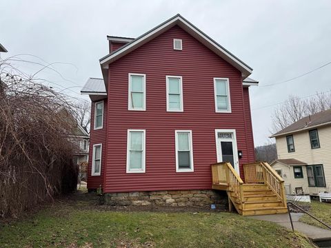 Homes For Sale - 212 Lincoln St<br/> Venango County, Oil City, PA 16301