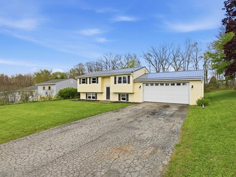Homes For Sale - 208 Kathy Drive<br/> Seneca, PA 16346