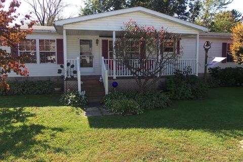 Homes For Sale - 1059 Clover Lane<br/> Espyville, PA 16424