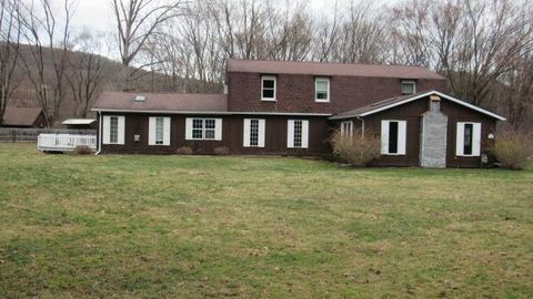 Homes For Sale - 16 Wildlife Lane<br/> Warren, PA 16365