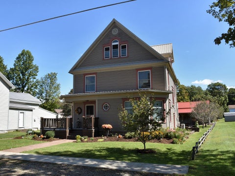 Homes For Sale - 443 Euclid Avenue<br/> Crawford County, Saegertown, PA 16001