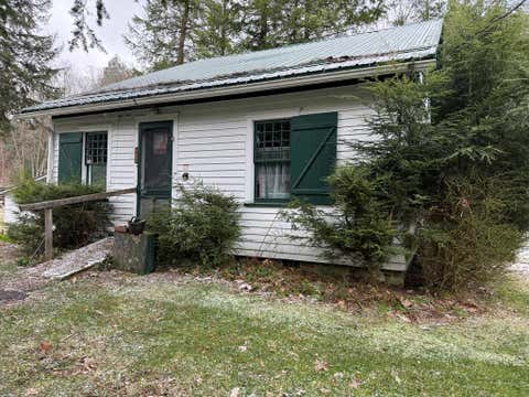 Homes For Sale - 39407 Schoppert Dr<br/> Centerville, PA 16404