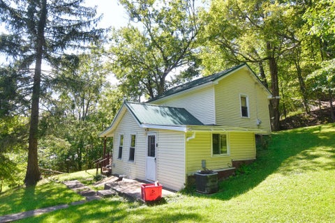 Homes For Sale - 26 Mckinley St<br/> Venango County, Franklin, PA 16323