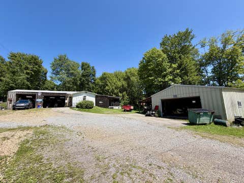 Photo for 686 Coal City Rd