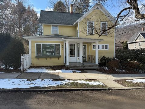 Homes For Sale - 8 Lincoln St<br/> Venango County, Oil City, PA 16301
