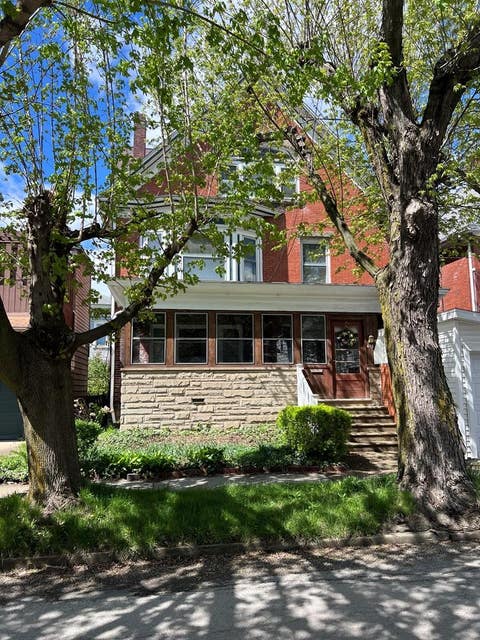Homes For Sale - 418 11th Street<br/> Franklin, PA 16323