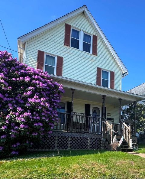 Homes For Sale - 111 E 7th Street<br/> Venango County, Oil City, PA 16301
