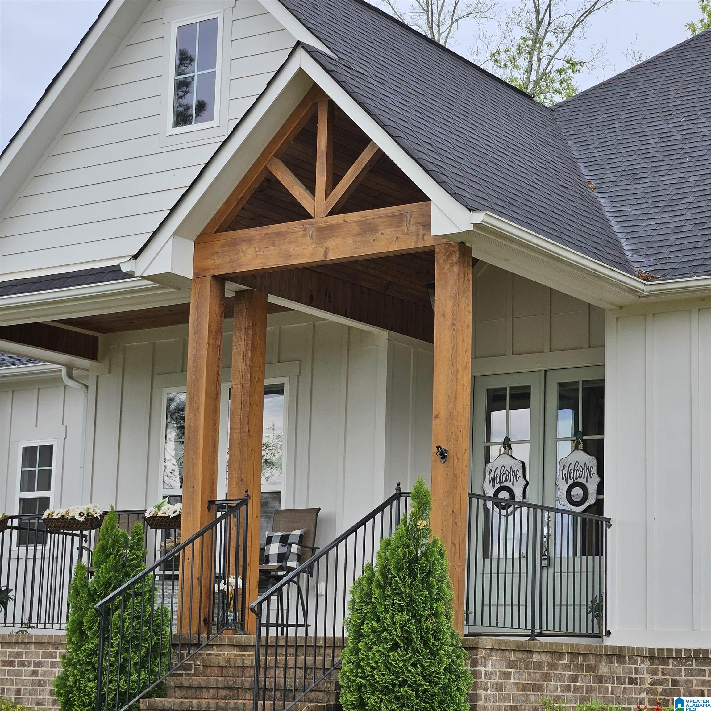 740 LAKEVIEW CREST DRIVE