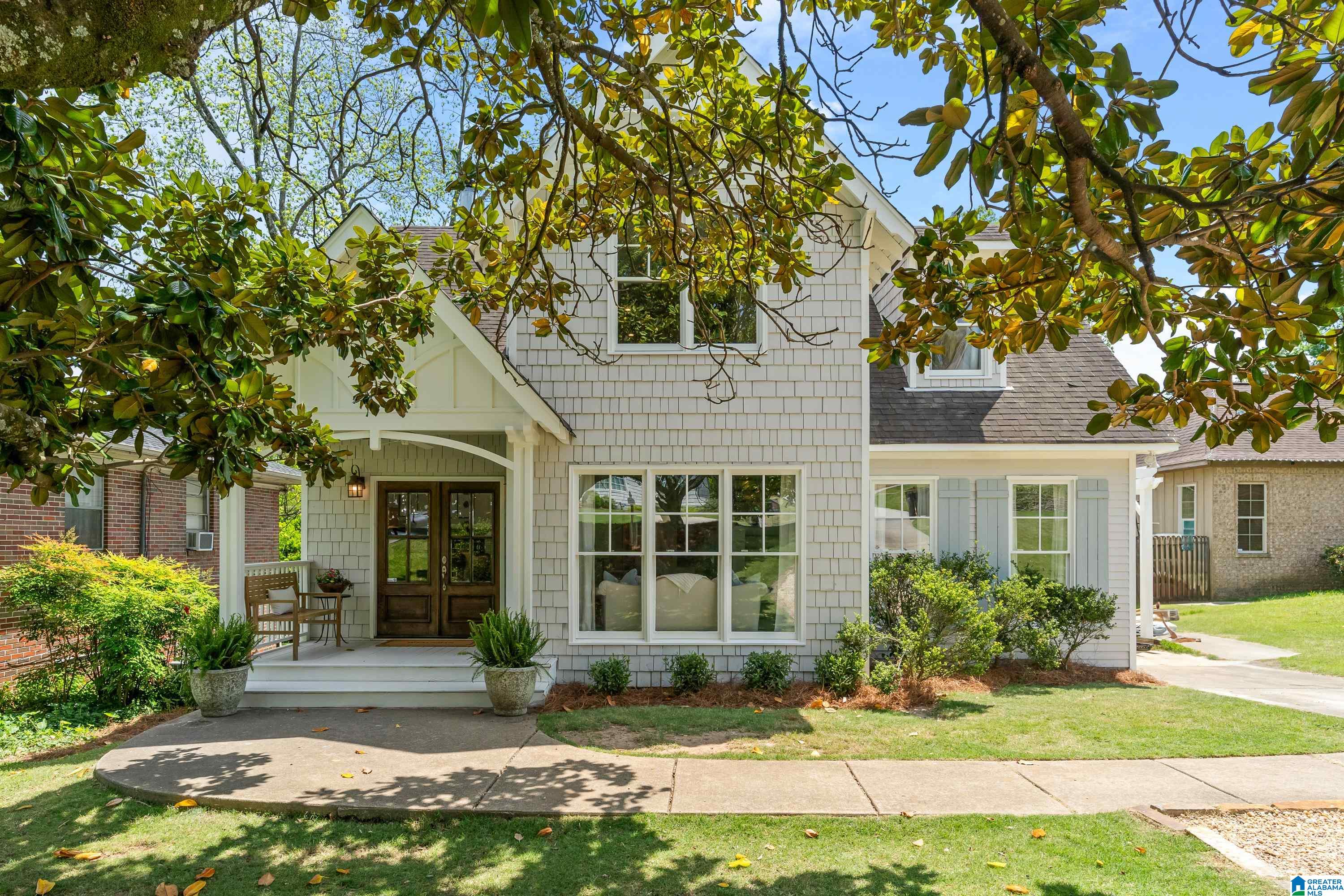 2117 CHESTNUT ROAD