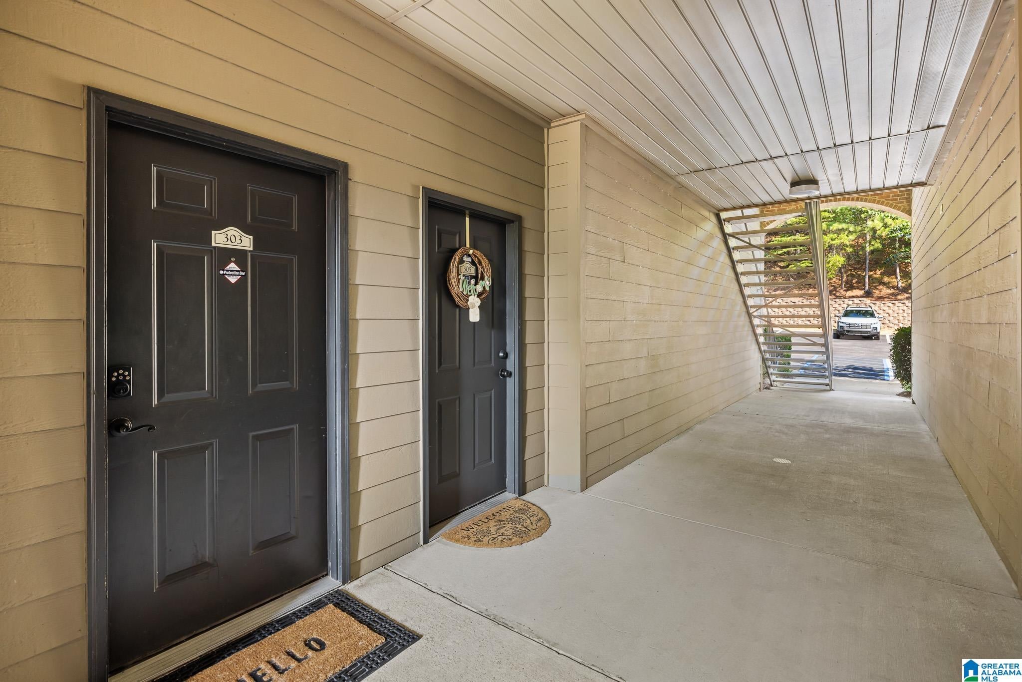 303 STERLING OAKS DRIVE 303