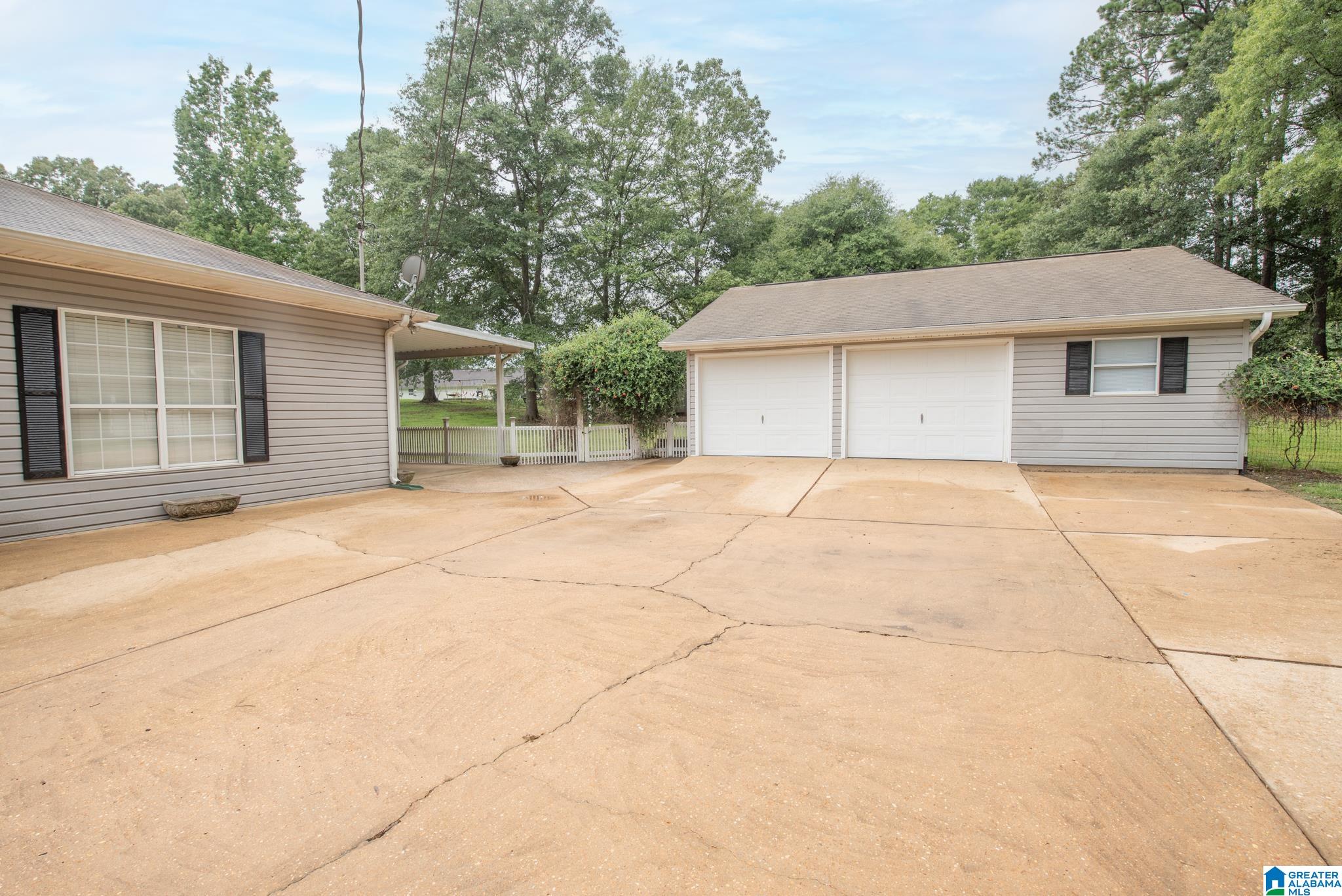 15505 BEACON POINT DRIVE