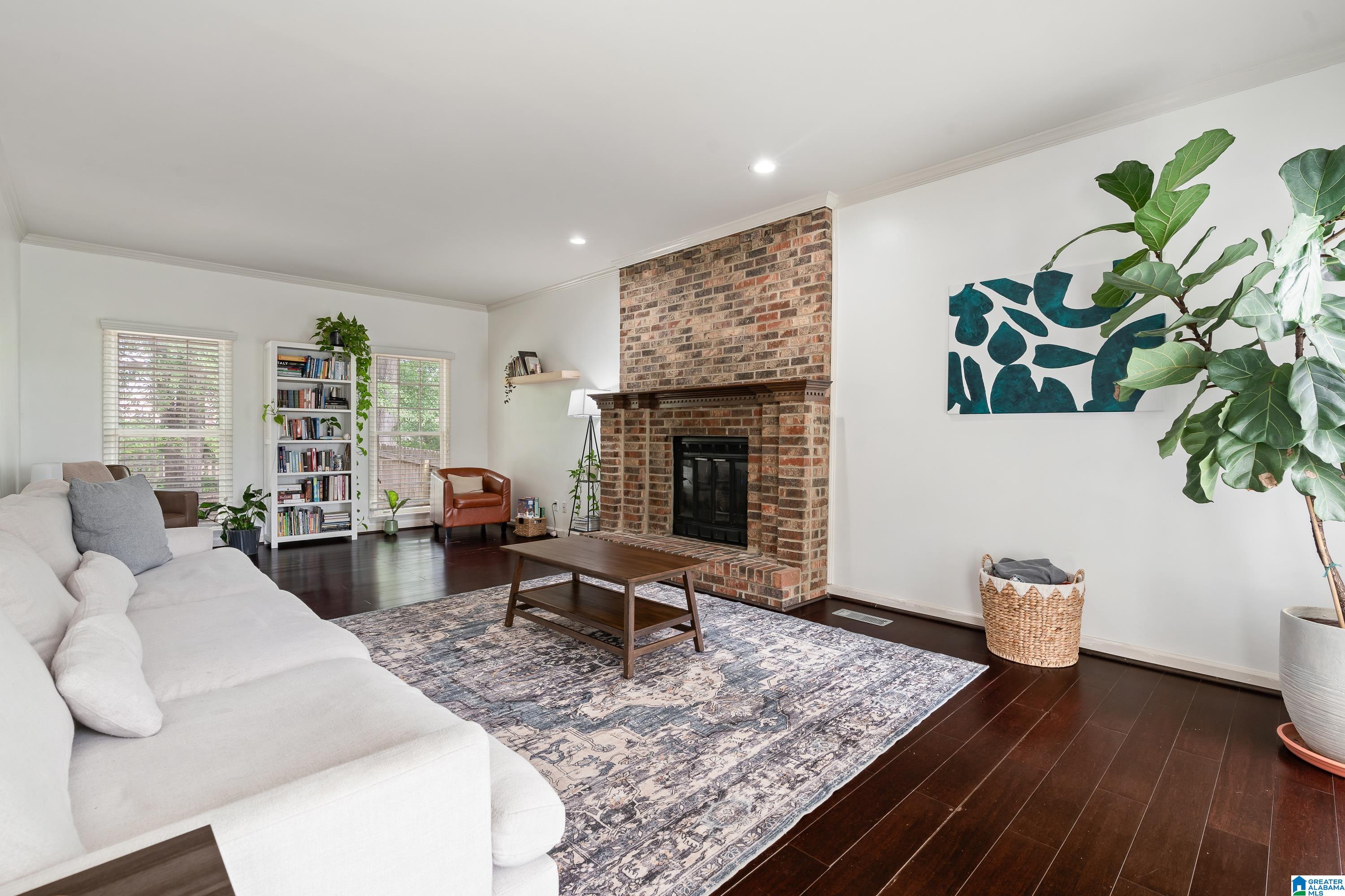 100 CEDAR COVE LANE