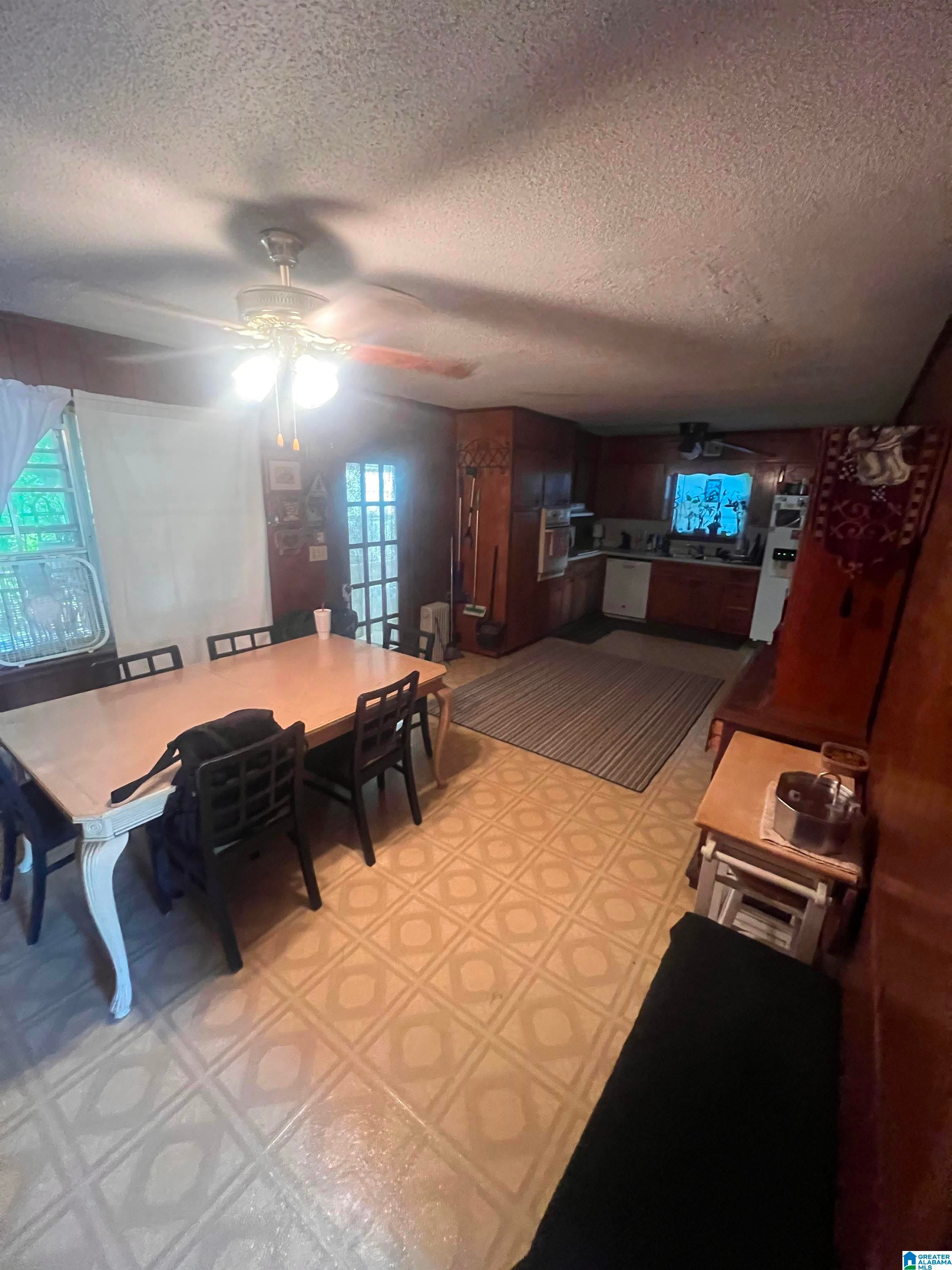 3325 WENTWOOD CIRCLE