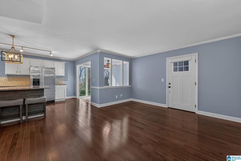 1904 SHADES CLIFF TERRACE C HOMEWOOD AL 35216