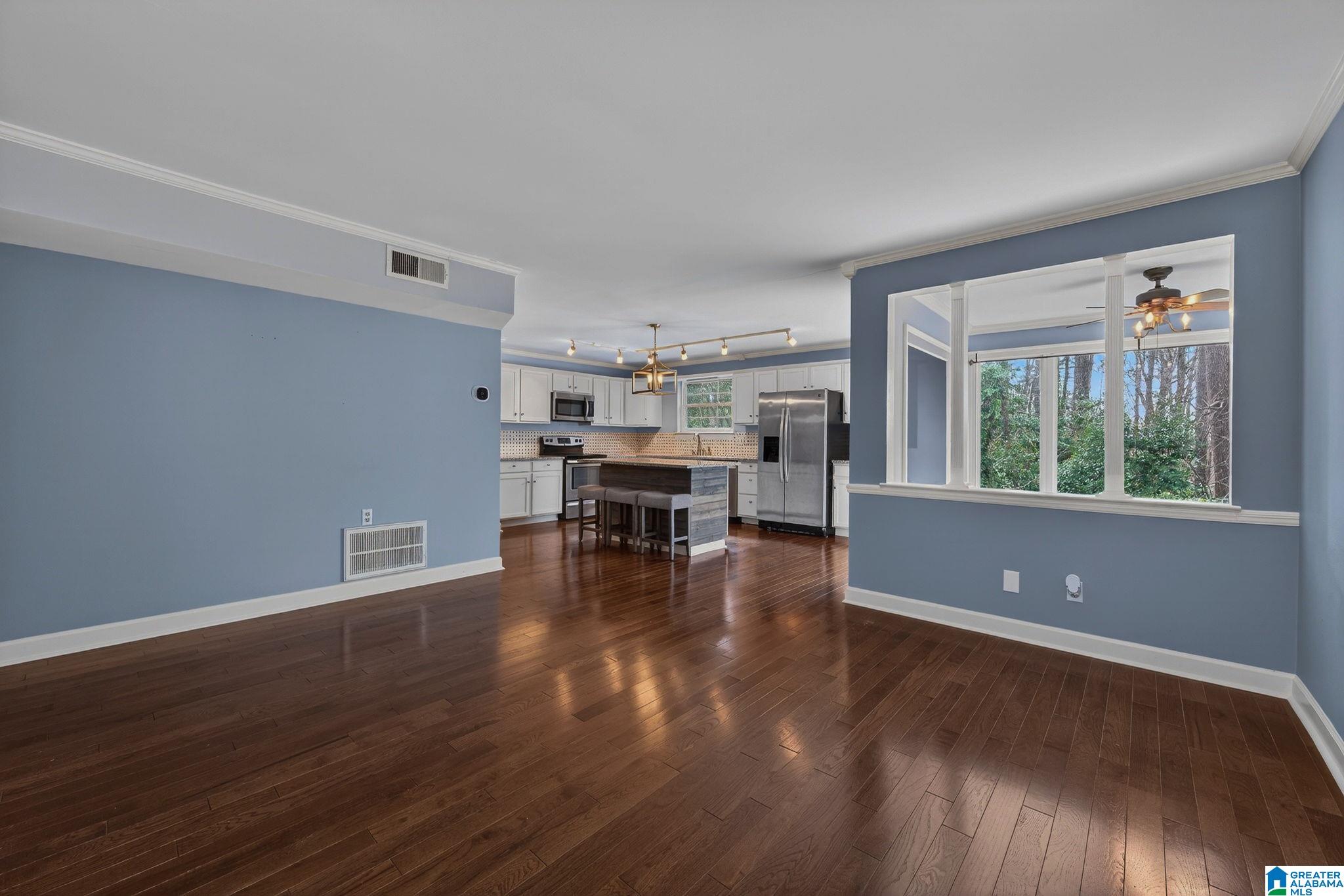 1904 SHADES CLIFF TERRACE C