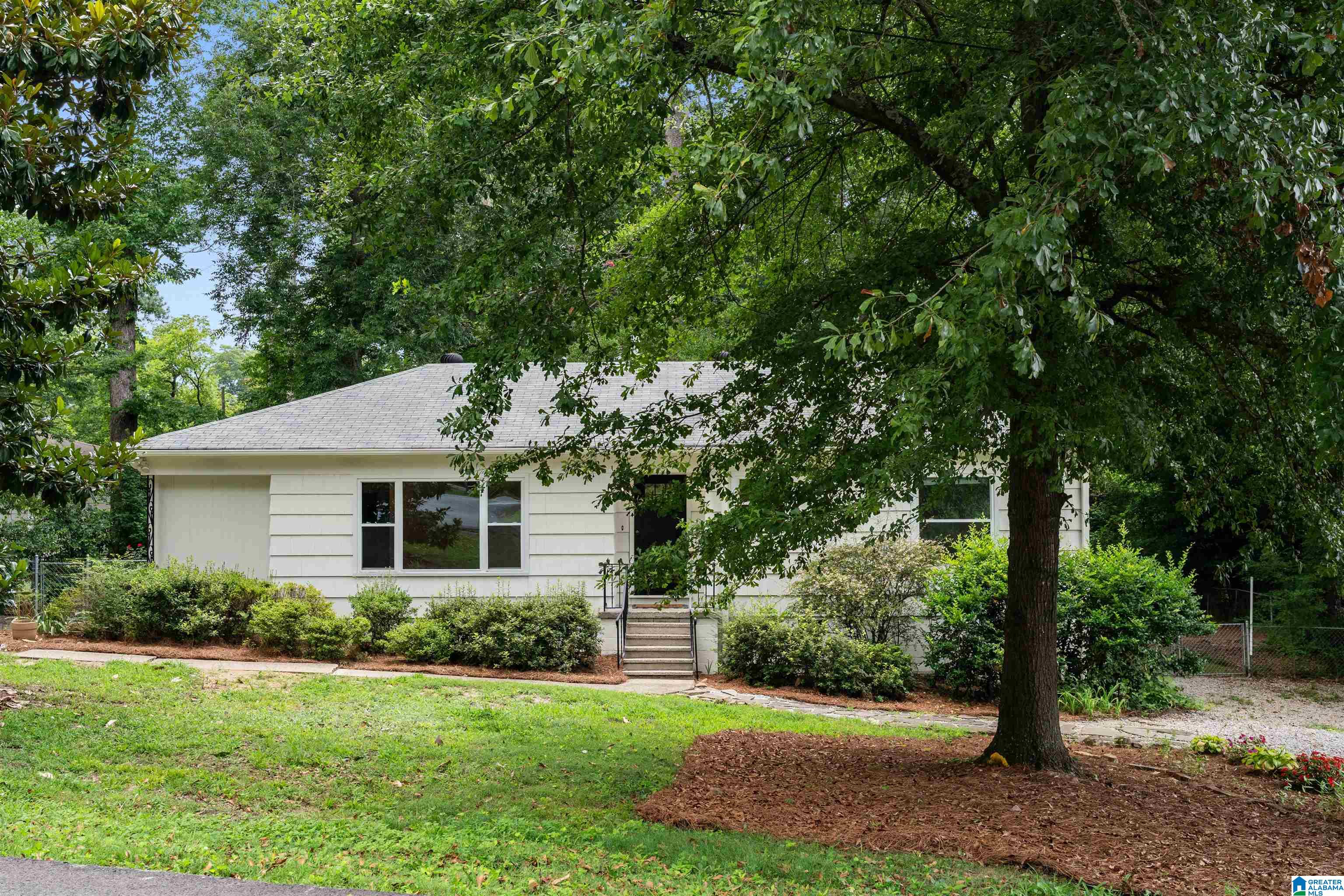 2101 AUDUBON CIRCLE