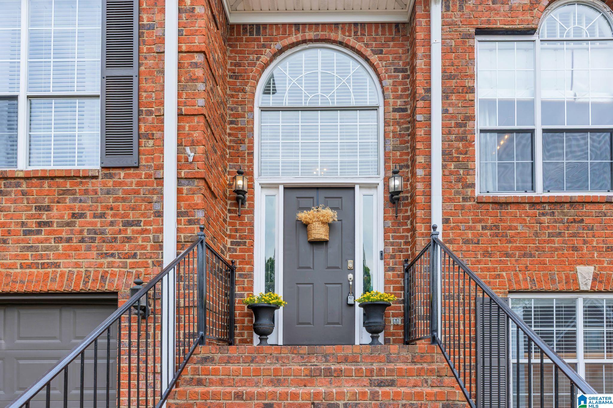 1112 OLD CAHABA CIRCLE