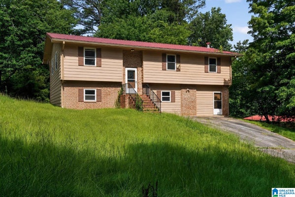 6326 PERRY ST, ANNISTON, AL 36206 - Image 00e59408cd3a683bba484a0bfd7da4e7/924659740