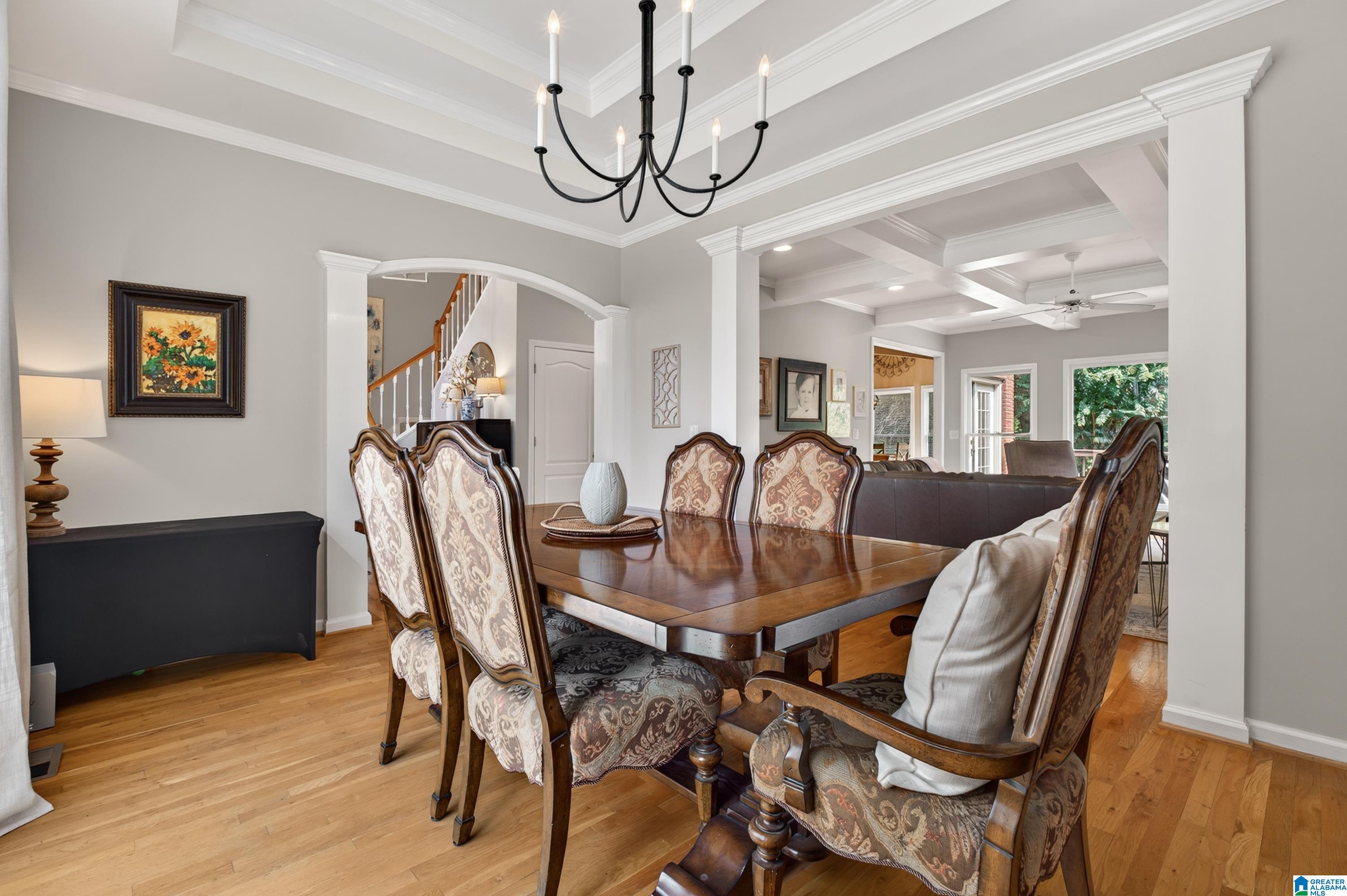 1677 SHADES POINTE DRIVE