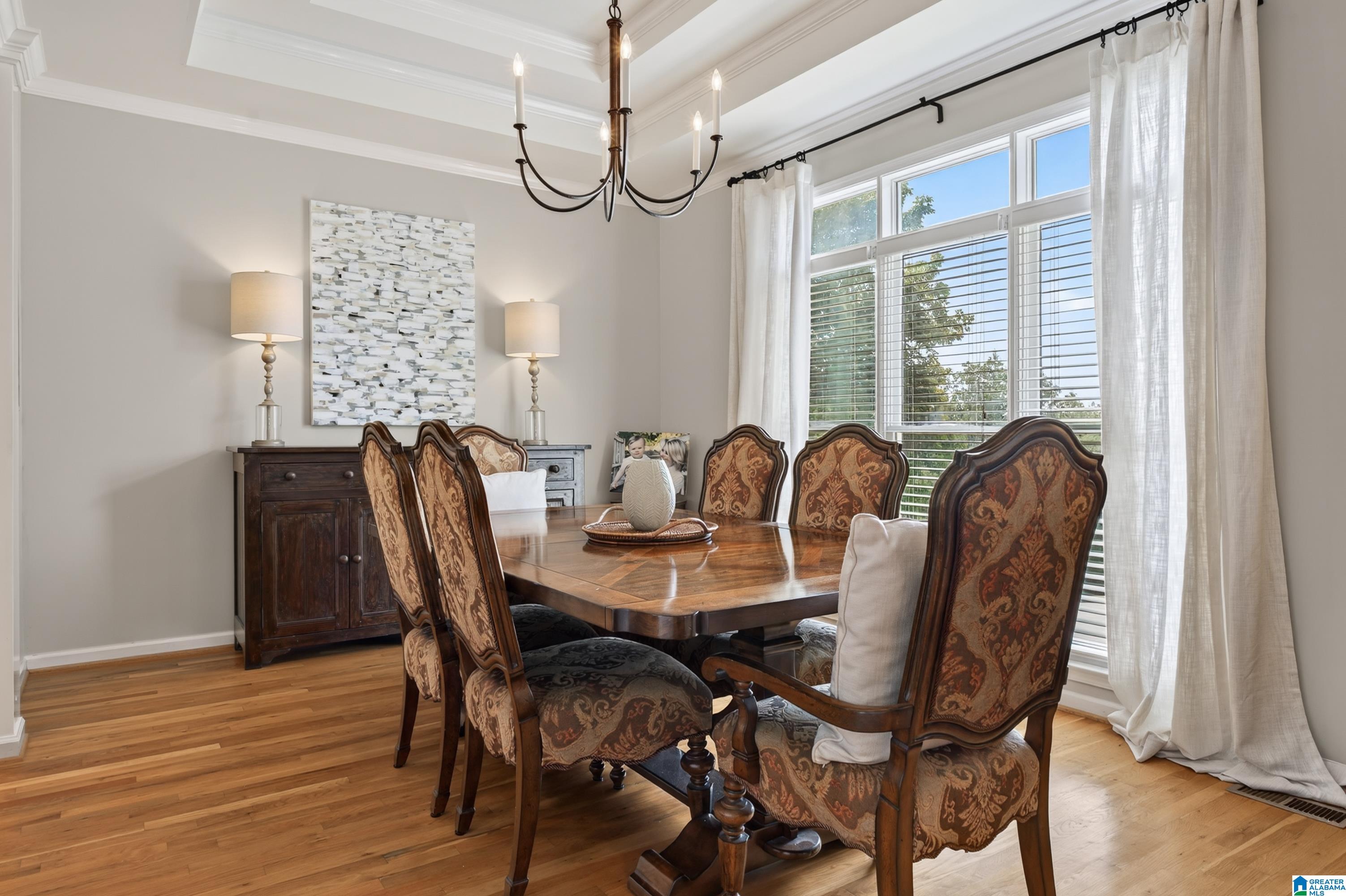 1677 SHADES POINTE DRIVE
