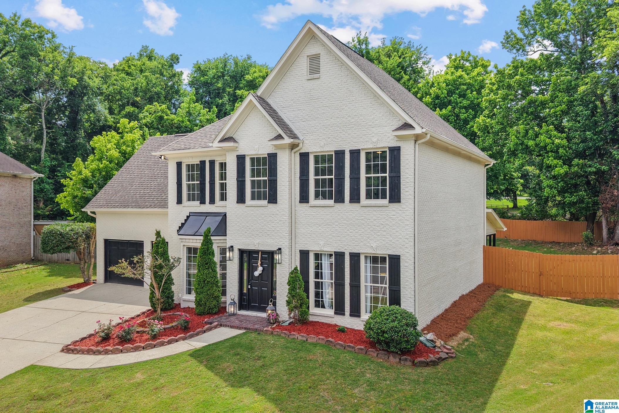 636 BLUFF PARK ROAD