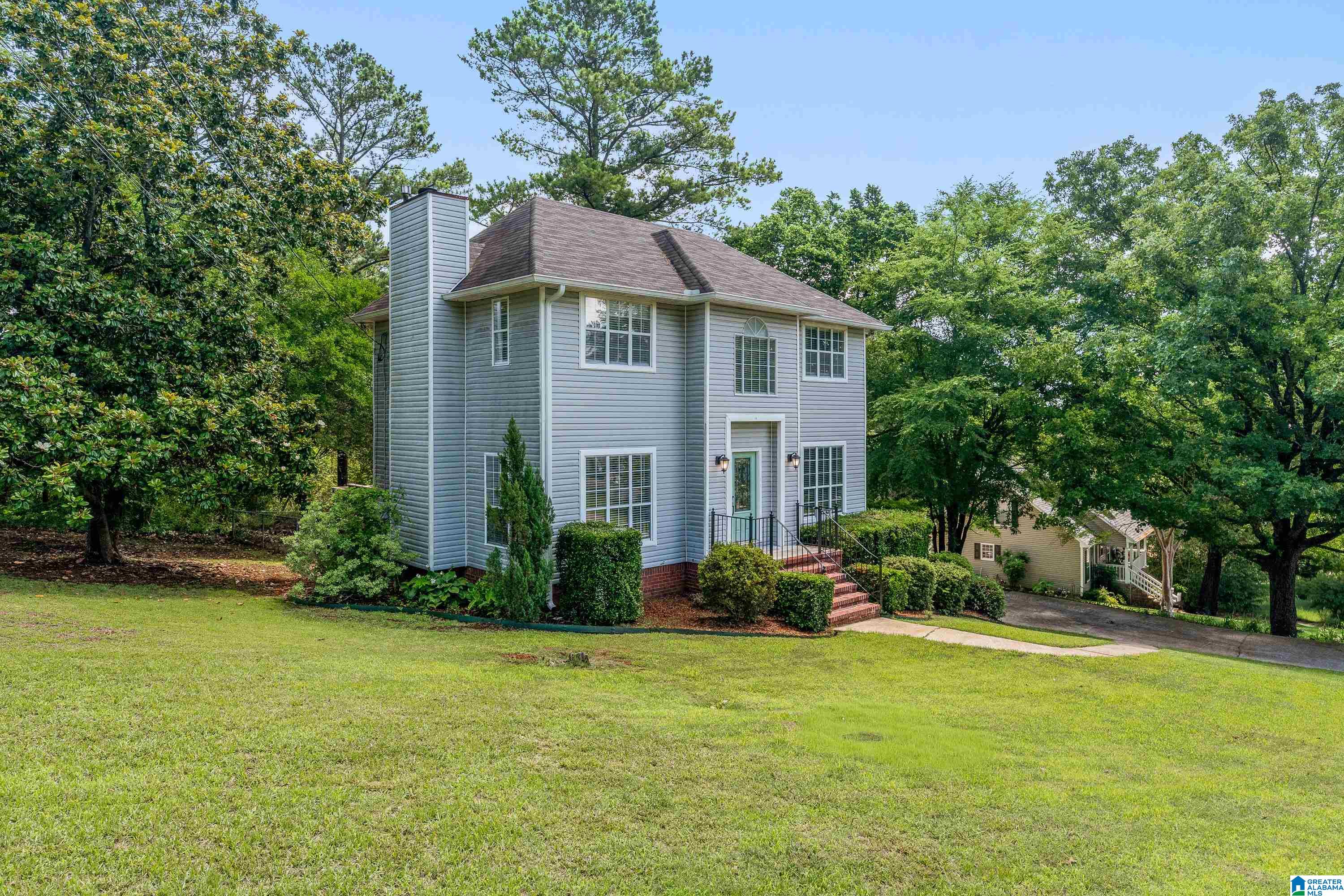7813 SADDLEWOOD DRIVE