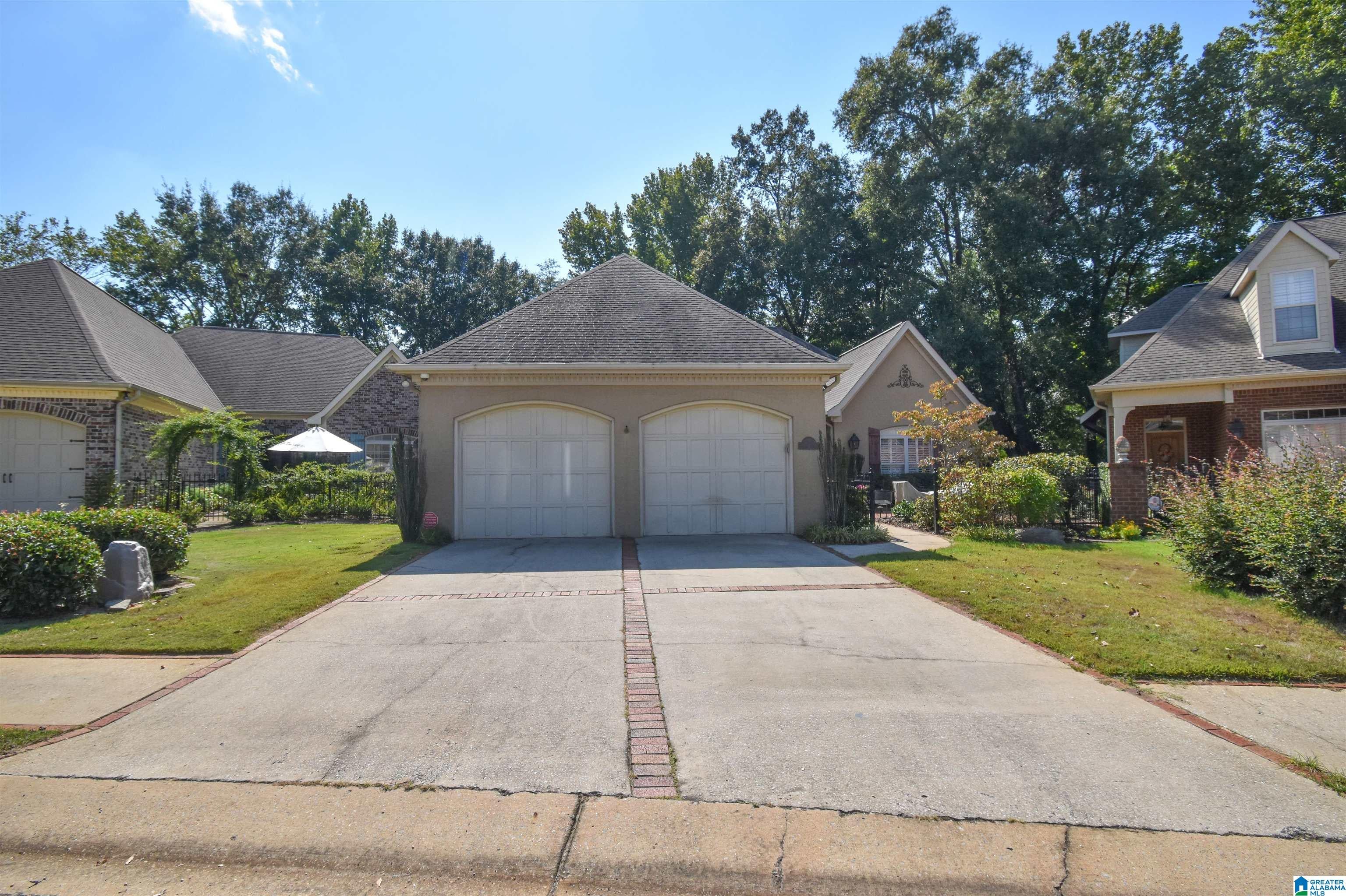2480 MCLEAN CIRCLE