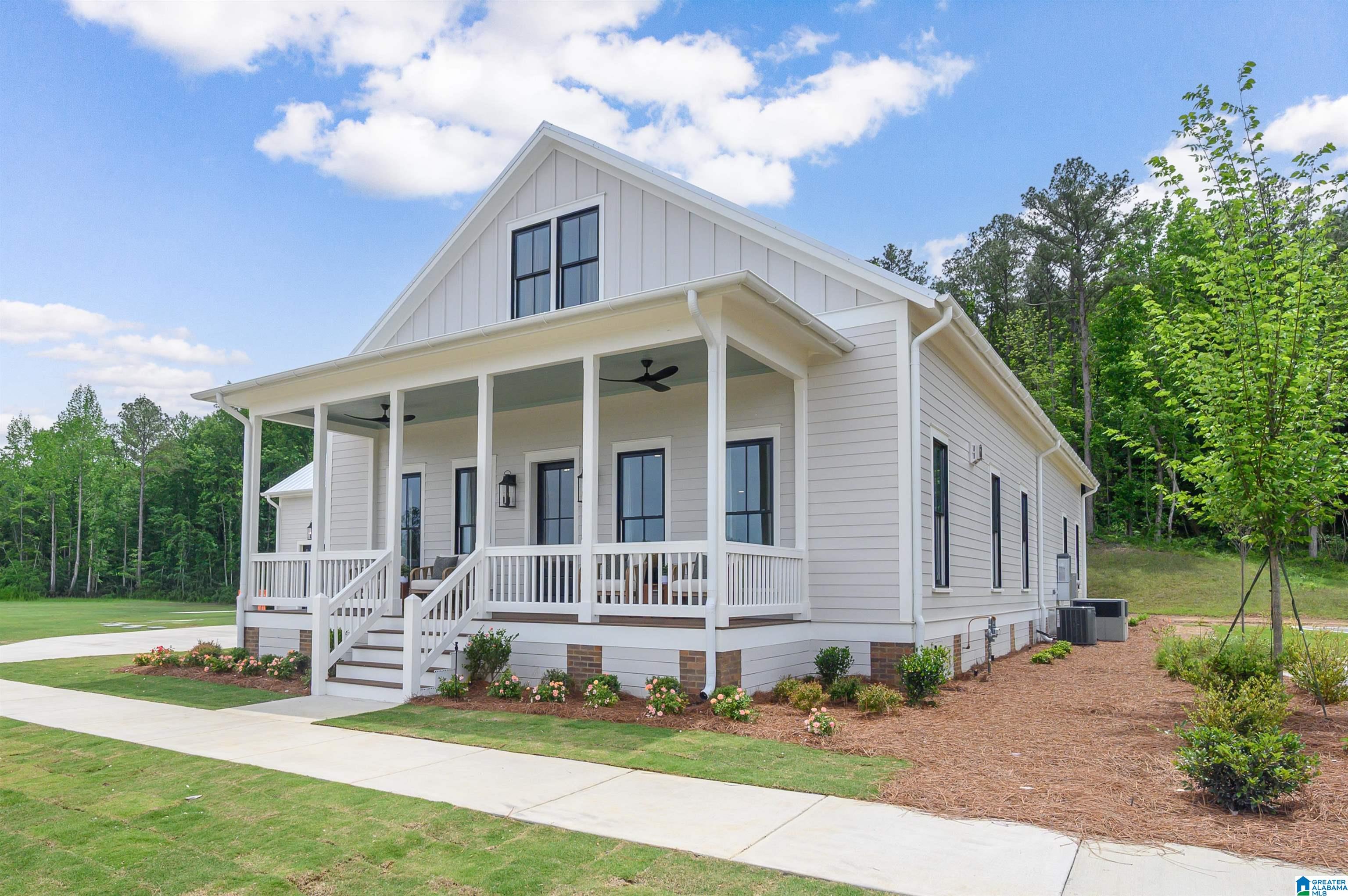 1012 WILTSHIRE LANE